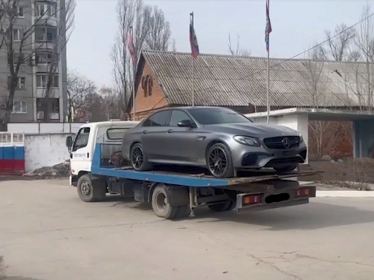       Mercedes    18.225.31.159 
